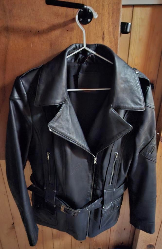 Zwart leren damesjas met riem, Kleding | Dames, Jassen | Zomer, Gedragen, Maat 42/44 (L), Zwart, Ophalen