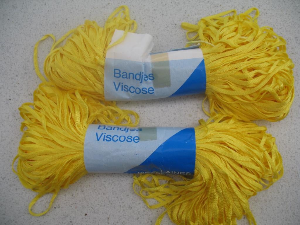 Bandjes Viscose * Zomers Geel ✨Setprijs, Ophalen of Verzenden, Nieuw, Breien of Haken, Wol of Garen