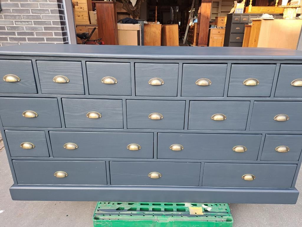 Refurbished grijze grenen ladekast 19 lades, Huis en Inrichting, Kasten | Ladekasten, Ophalen, RoDeKo Volendam, R.kooij65@gmail.com