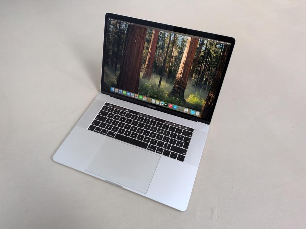 Apple Macbook Pro 15.4 (2019) i7 16 GB RAM 256 GB SSD, MacBook Pro, Gebruikt, 256 GB, 2 tot 3 Ghz