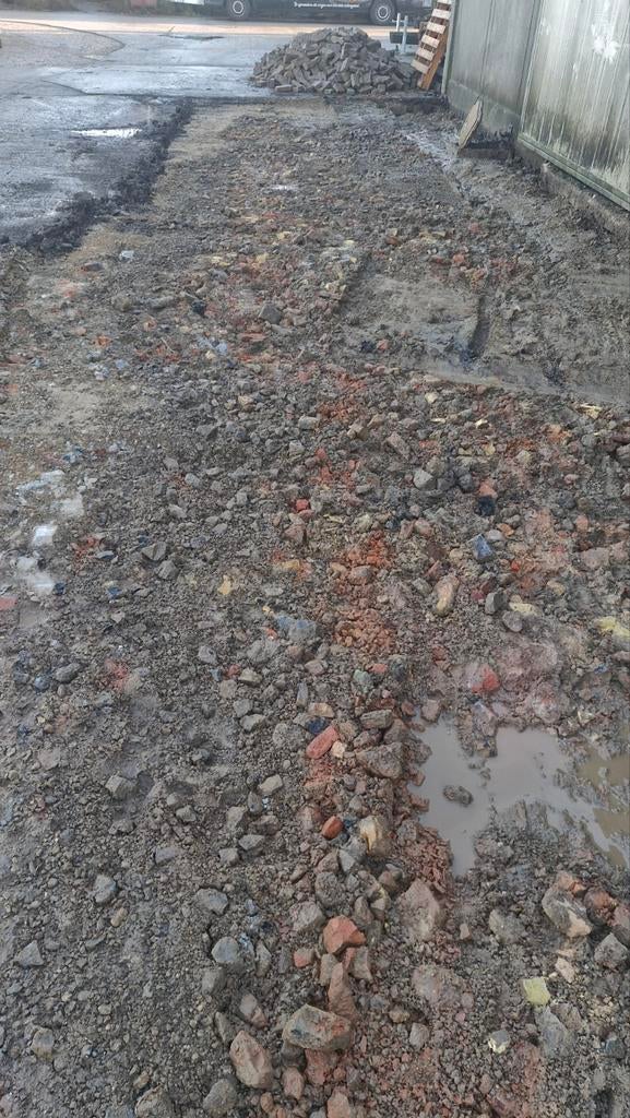 Gebroken puin / puingranulaat  Gratis, Tuin en Terras, Grind, Keien en Split, Gebruikt, Overige typen, Grijs, Overige materialen