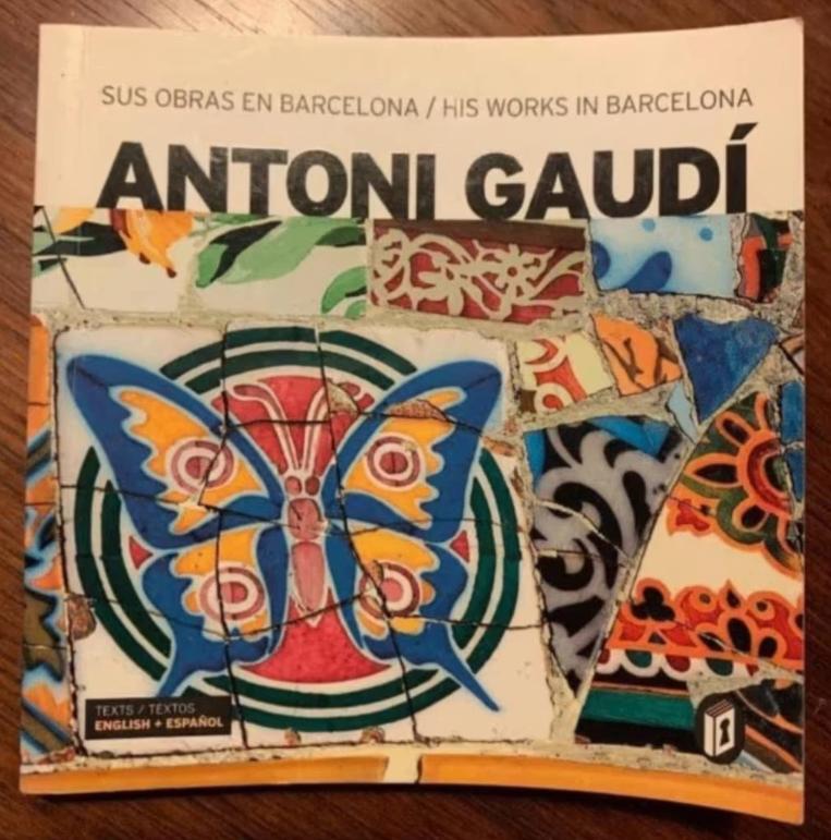 Antoni Gaudi; his works sus obras Barcelona; 9788496783072, Ophalen of Verzenden, Zo goed als nieuw, Architecten