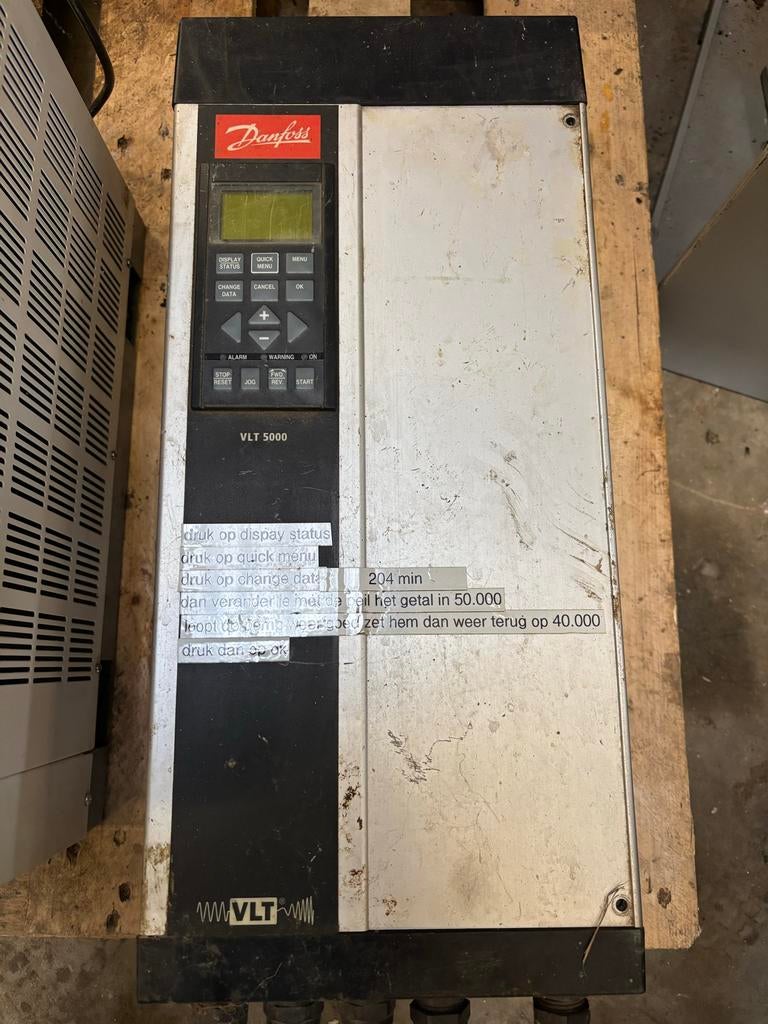 Danfoss VLT 5000 Frequentieregelaar, Ophalen, Gebruikt