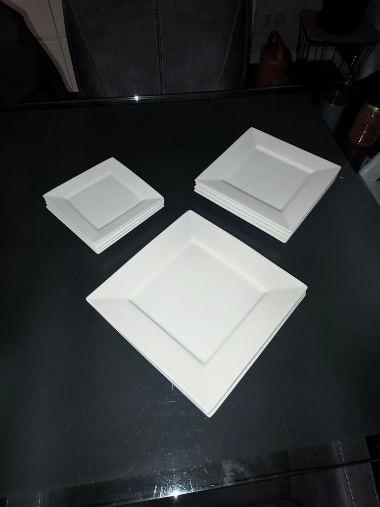 Xenos Servies Starters Kit - Oude Serie, Ophalen, Gebruikt, Aardewerk, Bord(en)