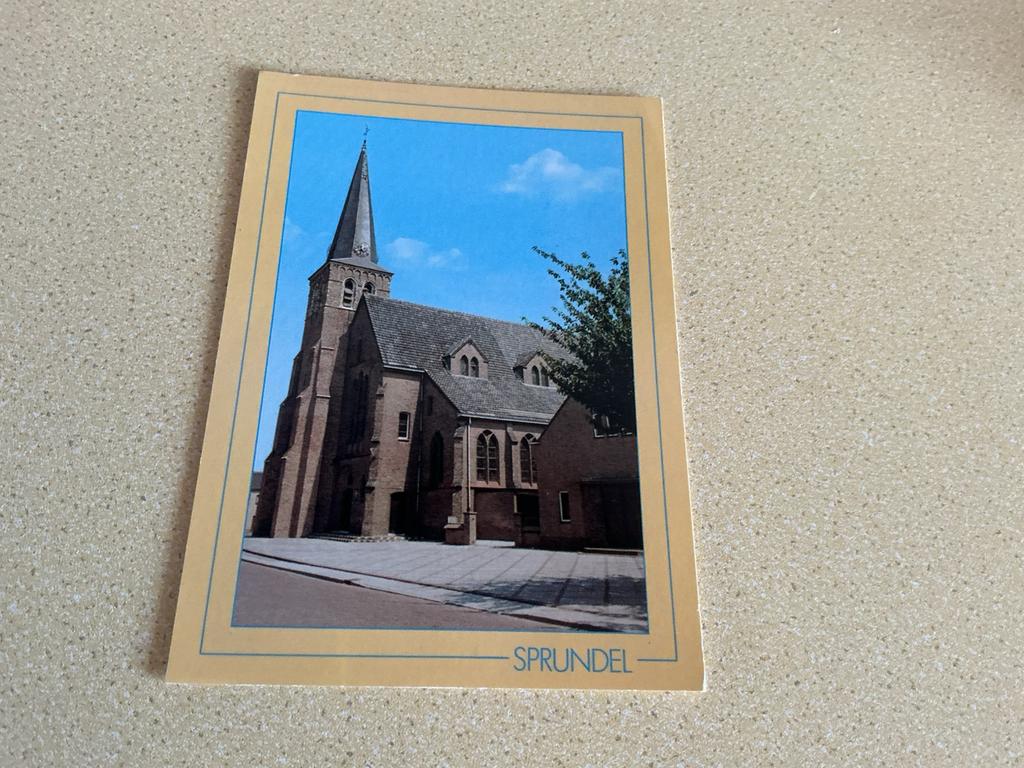 C2411 Sprundel kerk, Verzamelen, Ansichtkaarten | Nederland, Ophalen of Verzenden