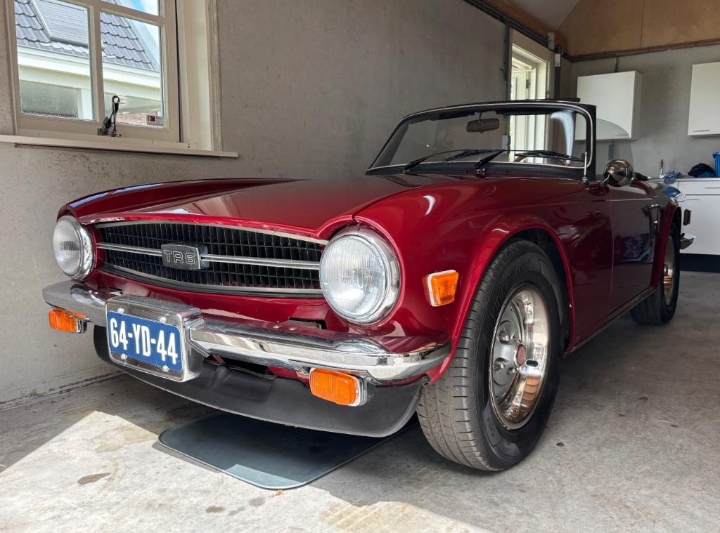 Triumph TR6 2.5 ltr - Overdrive – 1976 - Uitstekende staat , Auto's, Triumph, TR6, Zwart, Cabriolet, 2498 cc