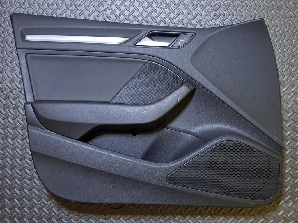 Audi A3 (8V) – Set 4 deurpanelen (origineel Audi), Audi, Gebruikt, Zie website Audi, Zie website Audi