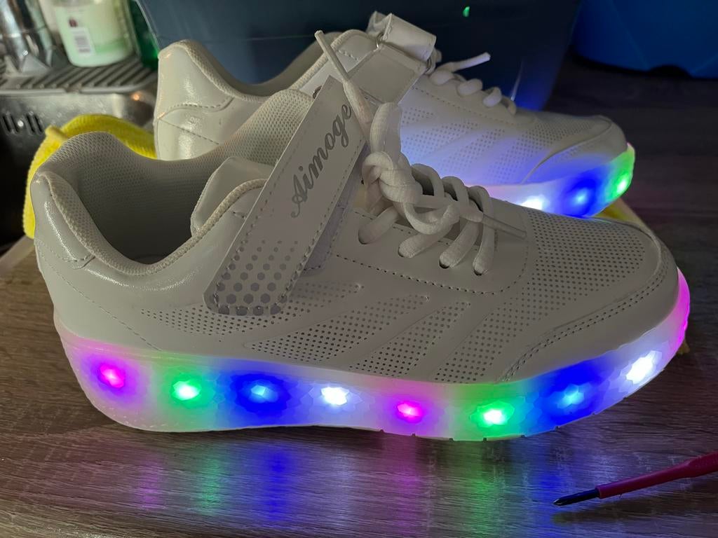 Wheelies Maat 39 met Lichtjes, Ophalen, Gebruikt