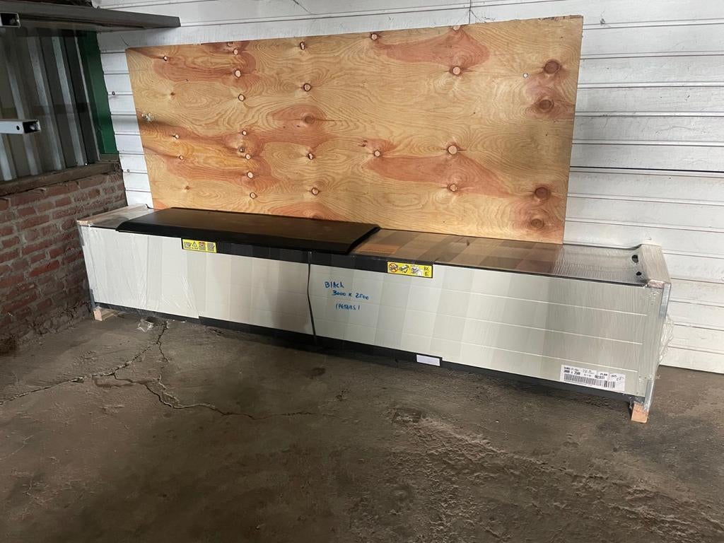 Hormann Sectionaaldeur 3x2.5 - gemoffeld zwart- Nieuw, Ophalen