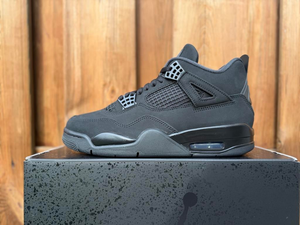 Air Jordan 4 - Black Cat - 43, Zwart, Nieuw, Ophalen of Verzenden, Sneakers of Gympen
