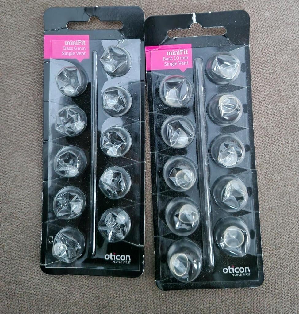 Oticon MiniFit Domes - 1 maat 6mm zie foto's, Diversen, Verpleegmiddelen, Ophalen of Verzenden, Nieuw