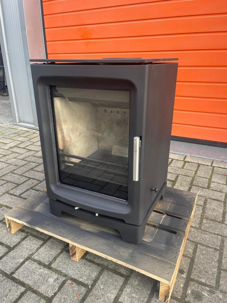 Demo Charlton en Jenrick (Pure vision Countryman) houtkachel, Houtkachel, Ophalen of Verzenden, Zo goed als nieuw, Vrijstaand