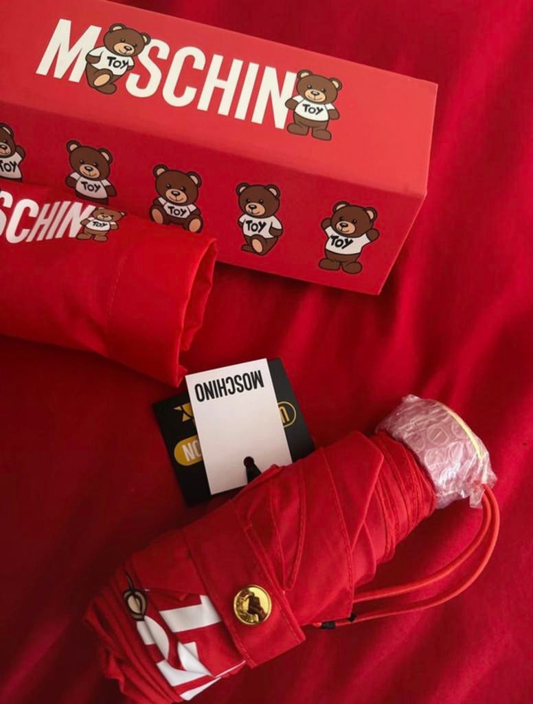 Moschino paraplu/umbrella nieuw in doos, Ophalen of Verzenden, Nieuw, Rood