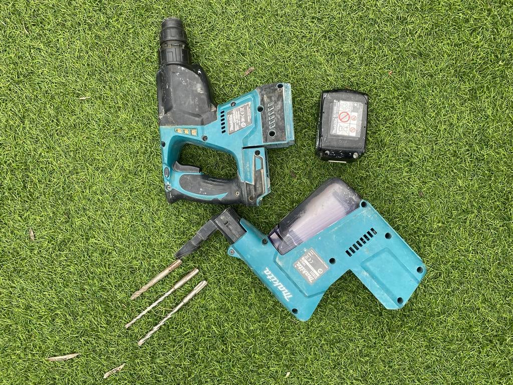 Makita DHR242 Boorhamer met afzuiging, Doe-het-zelf en Verbouw, Gereedschap | Boormachines, Gebruikt, Boor- en/of Breekhamer, Ophalen of Verzenden