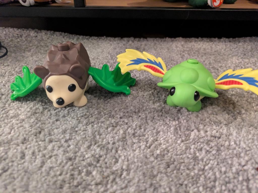 Adopt me, Ophalen, Zo goed als nieuw