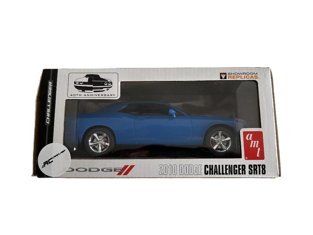 AMT '10 DODGE CHALLENGER 1:25 AMT-0694, Ophalen of Verzenden, Nieuw, 1:50 of kleiner