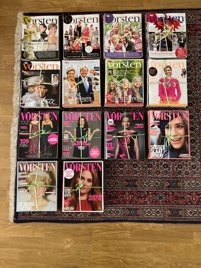 Vorsten tijdschriften - Collectie Royalty Magazines, Ophalen of Verzenden, Gelezen, Glossy