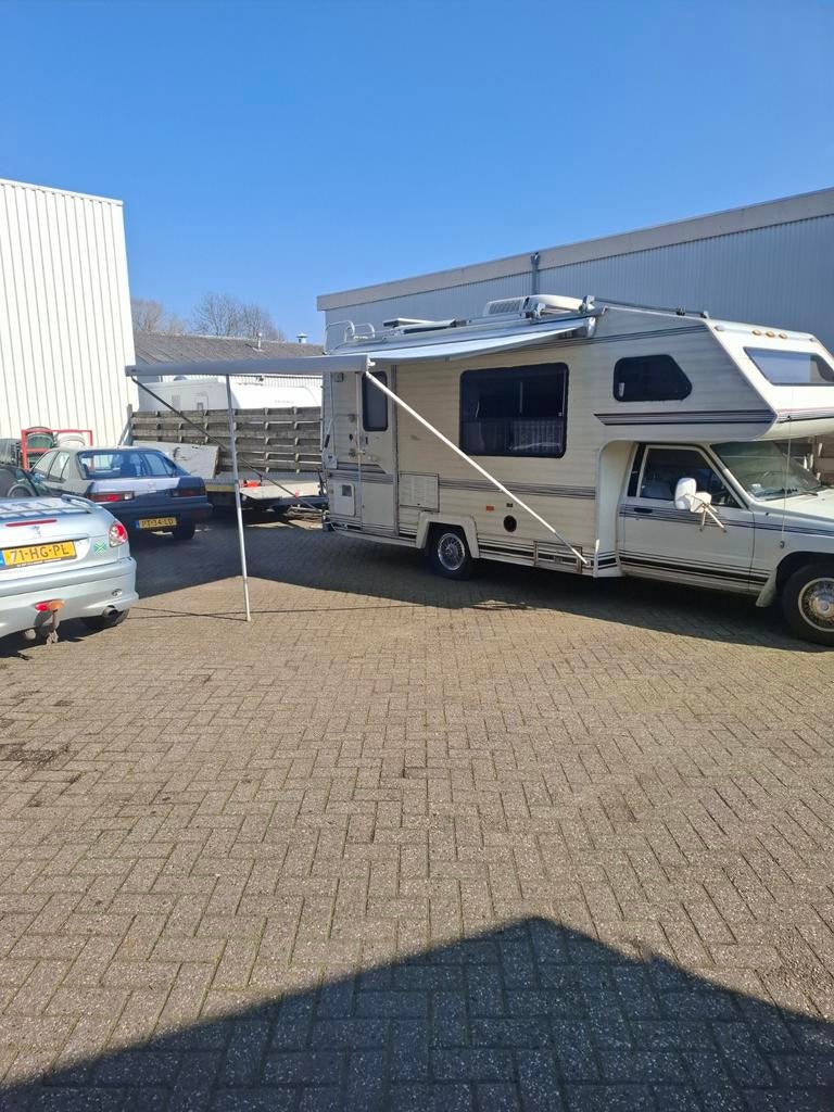 Toyota Hilux camper USA uniek, Caravans en Kamperen, Caravans, tot en met 4, Standaardzit, Overige merken, Overige typen, 6 tot 7 meter