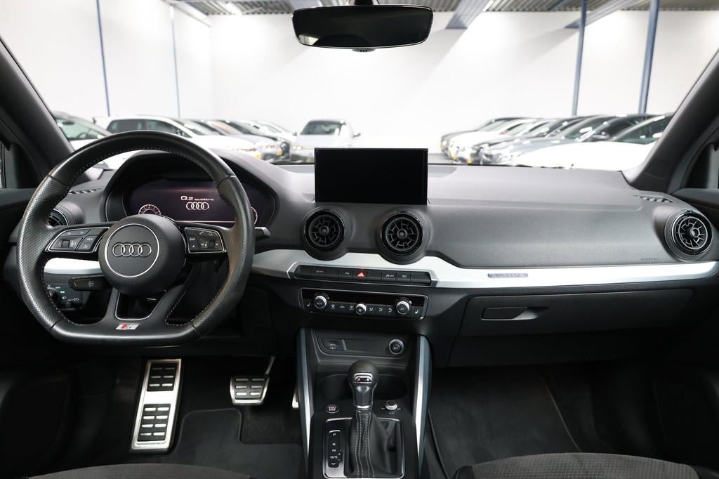 Audi Q2 2.0 TFSI quattro 3x S-line LED/VIRTUAL/PANORAMADAK/H, Automaat, Gebruikt, 1984 cc, Bedrijf