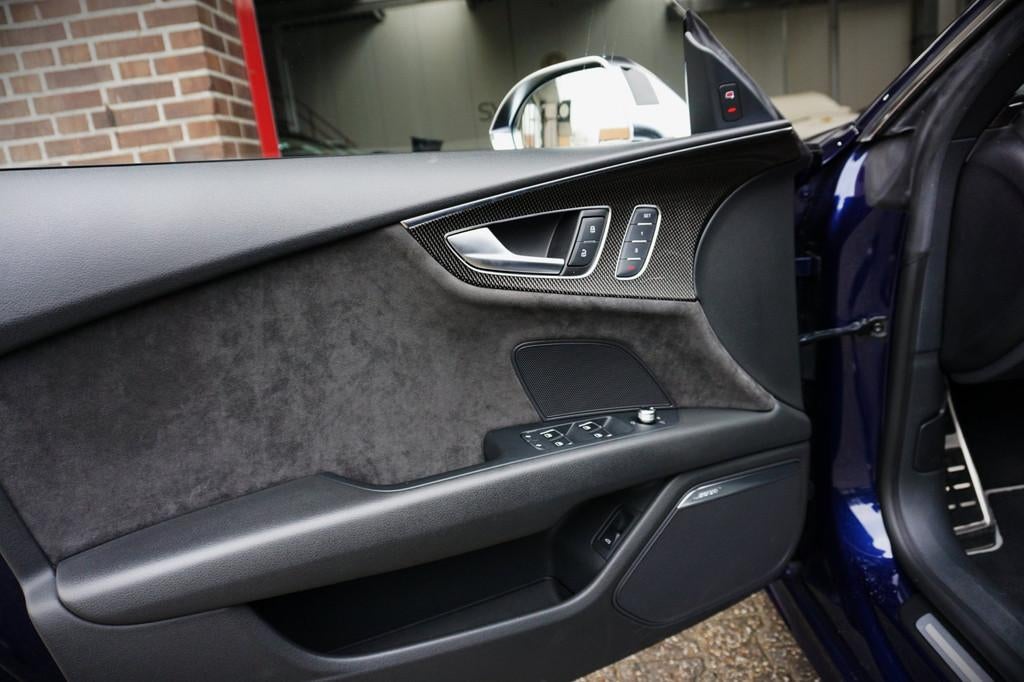 Audi S7 Sportback 4.0 TFSI Quattro Schuifdak|Carbon|Bose|Com, Auto's, Audi, Automaat, Euro 5, Gebruikt, 10 km/l