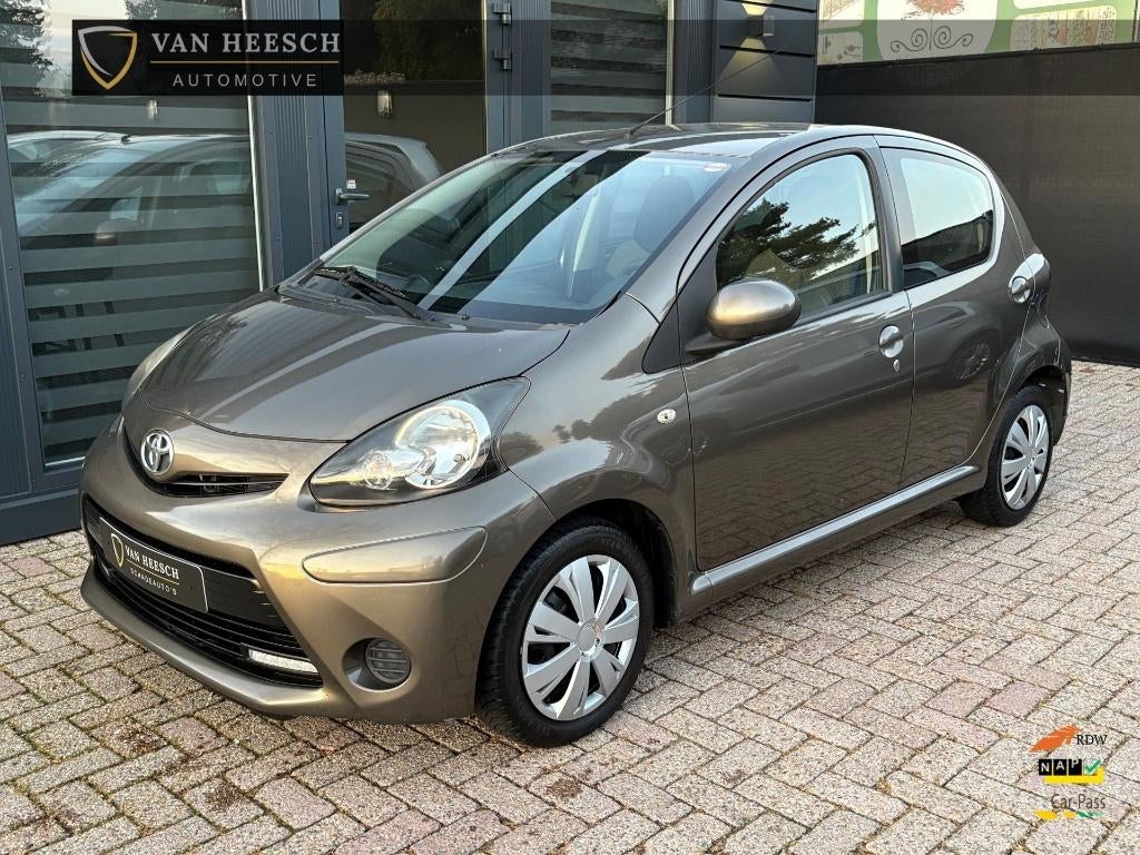 Toyota Aygo 2013 + Peugeot 108 2017 + Citroen C1 2019, Auto diversen, Ophalen, Zilver of Grijs, Benzine