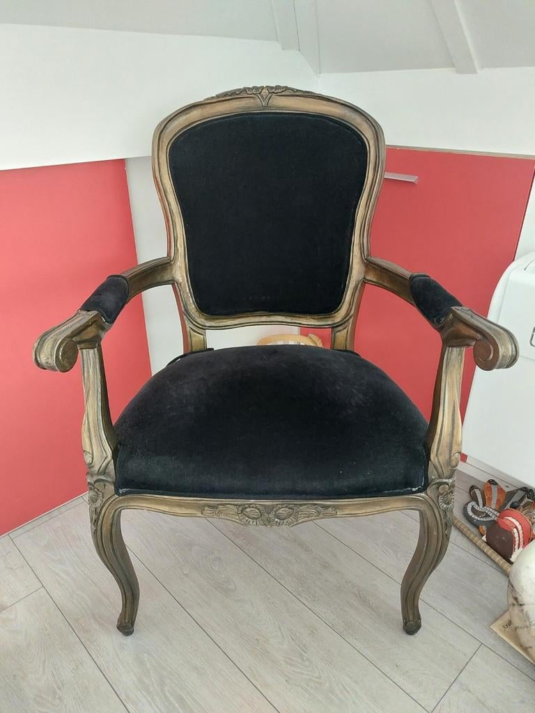 Prachtige barok stoel met zwarte bekleding, Antiek en Kunst, Antiek | Meubels | Stoelen en Banken, Ophalen