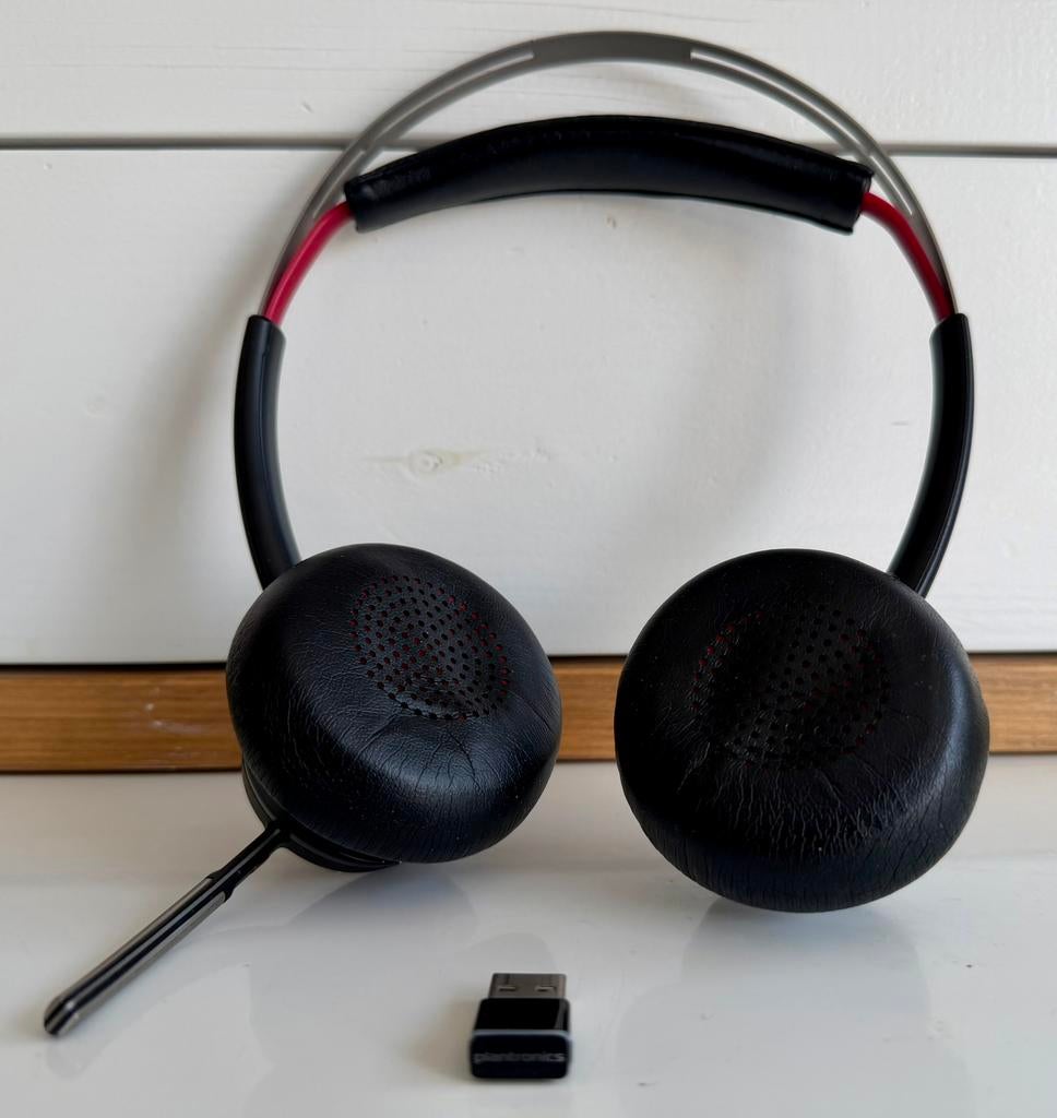 Plantronics Poly Voyager Focus B825-M UC hoofdtelefoon, Overige merken, Zo goed als nieuw, Draadloos, Op oor (supra aural)