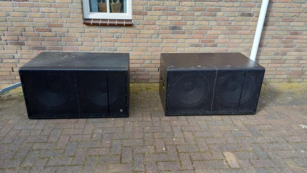Power Dynamics dubbel 18" subs muziek vermogen 2000watt, Overige merken, Gebruikt, Subwoofer, Ophalen of Verzenden