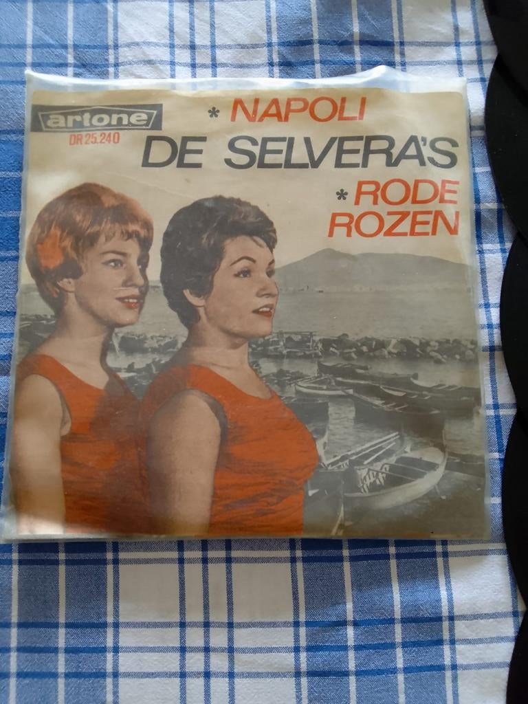 De Selvera's - Napoli / Rode Rozen 7-inch vinylsingle, 1964, Ophalen of Verzenden