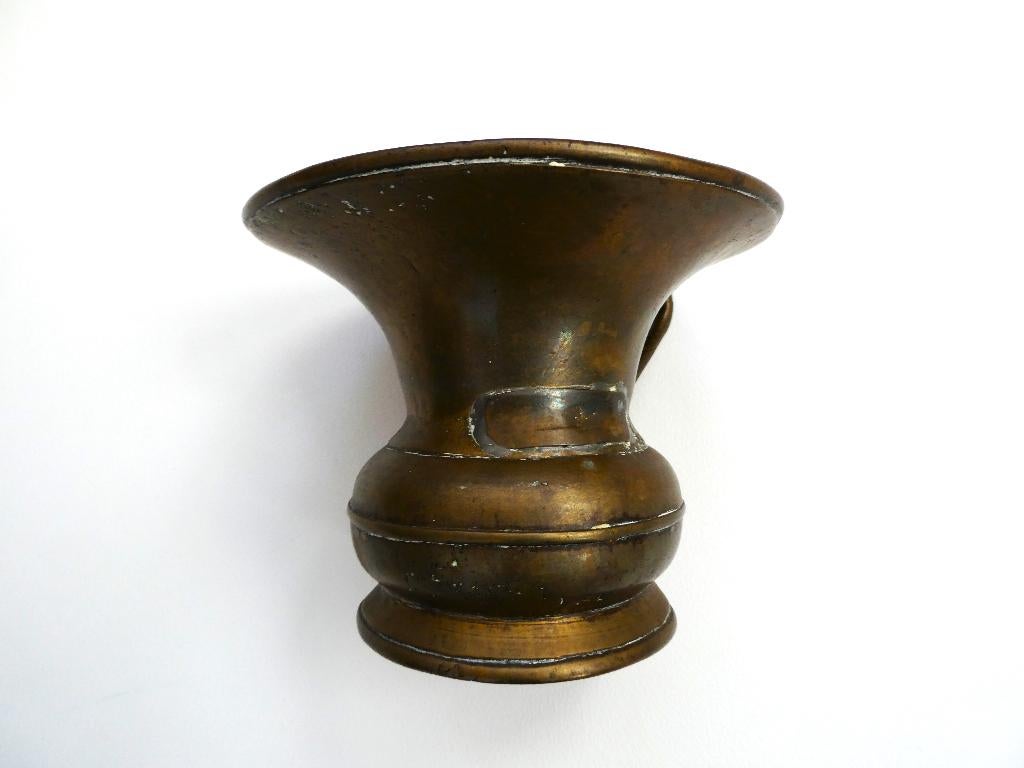 Antieke messing kwispedoor met een patina midden 19e eeuw, Antiek en Kunst, Ophalen of Verzenden