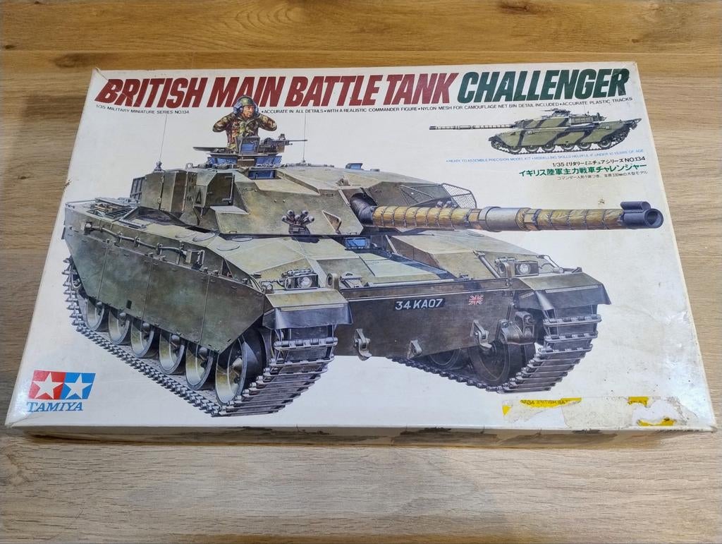 Tamiya 1:35 Challenger tank modelbouw kit 35134, Tank, 1:32 tot 1:50, Ophalen of Verzenden, Zo goed als nieuw