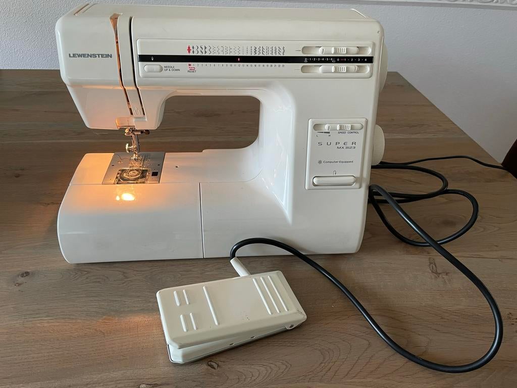 Lewenstein Super MX3123 Naaimachine, Ophalen of Verzenden, Gebruikt, Naaimachine, Lewenstein