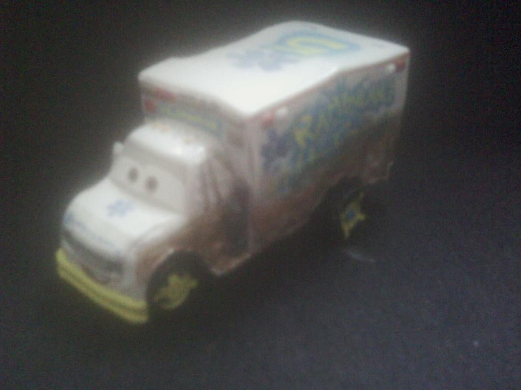 Disney Cars 3 Auto's       Dr. Damage, Ophalen of Verzenden, Zo goed als nieuw