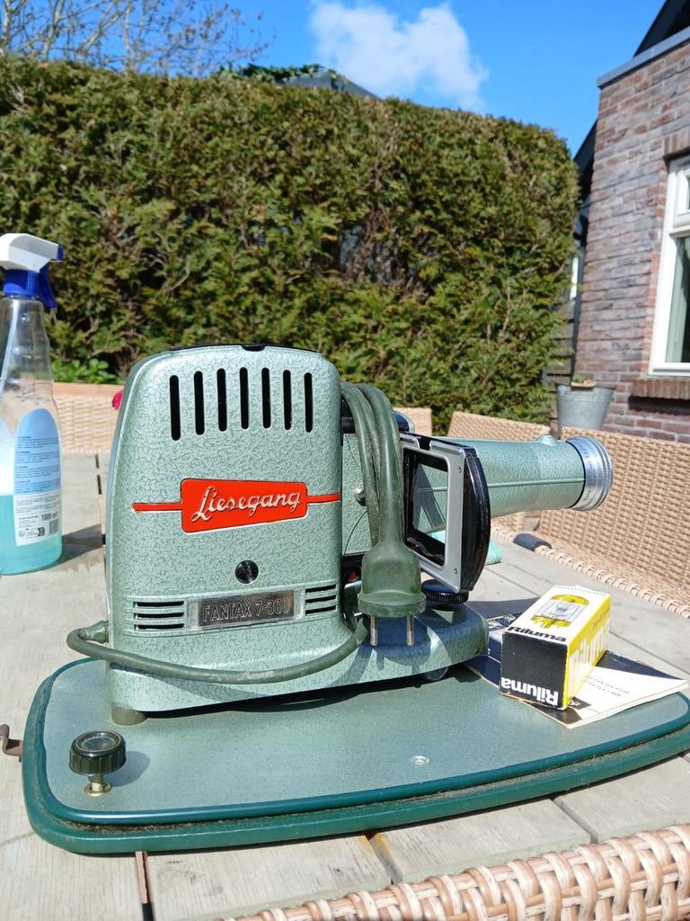 Vintage Liesegang Fantax 100 Diaprojector met Lamp BIEDEN!!, Ophalen