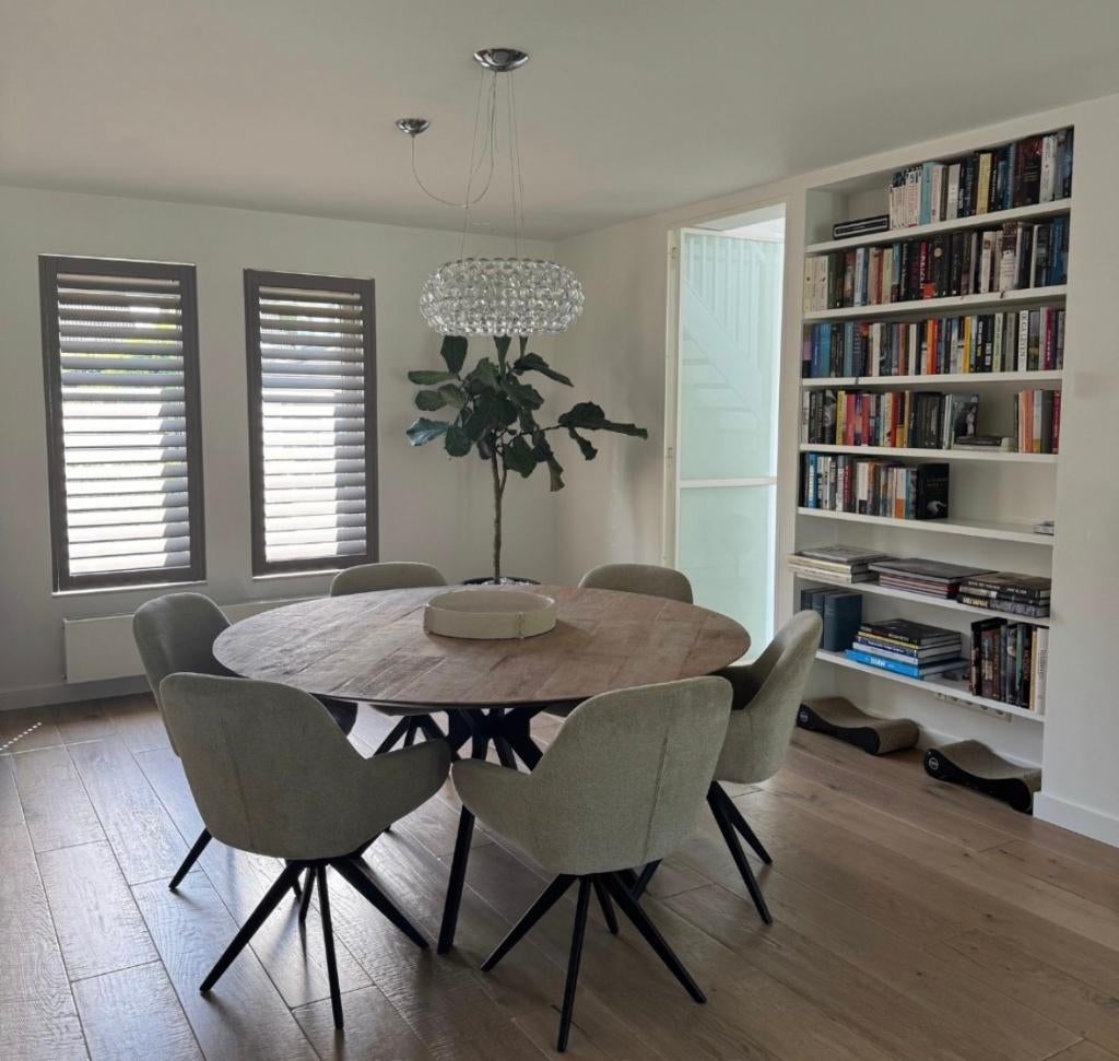 metropole teakhout  tafel rond 160 cm, Huis en Inrichting, Tafels | Eettafels, Ophalen, Teakhout, Modern maar warme uitstraling