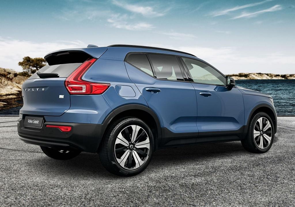 Volvo XC40 T5 262PK Recharge Ultimate Dark | Adap.Cruise| Pa, Automaat, 1811 kg, Blauw, Plug-in hybride