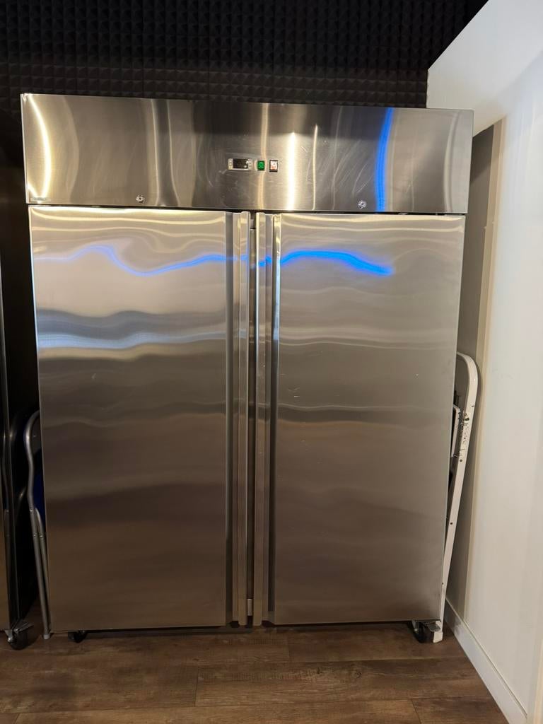 Vriezer 1200Liter dubbeldeurs, Ophalen, Minder dan 60 cm