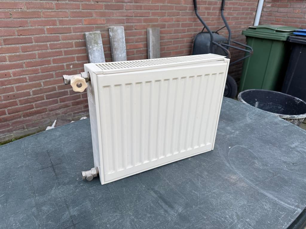 Radiator 50x40 cm, Ophalen, 30 tot 80 cm, Gebruikt, Radiator