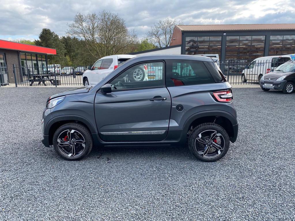 Ligier JS60 L DCI CHIC SUN AIRCO STUURBEKRACHTIGING, Auto's, 8 pk, Gebruikt, Zwart, Met garantie (alle)