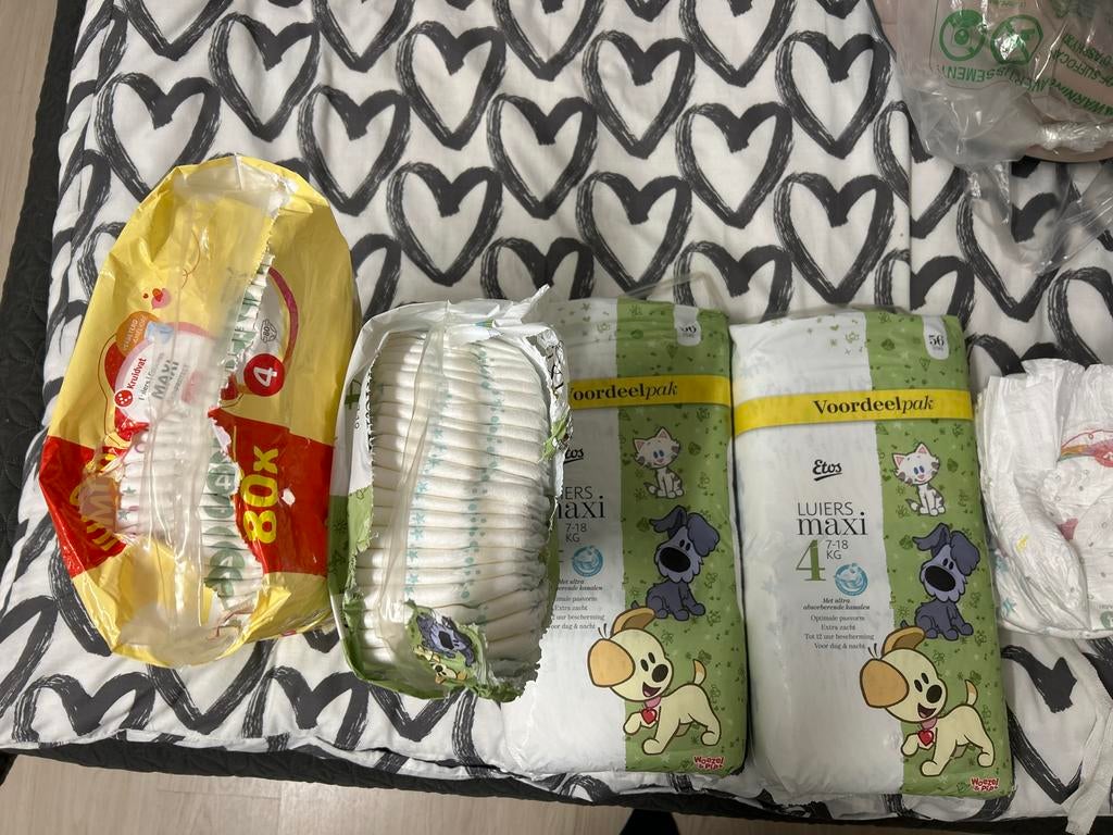 Kruidvat & Etos Luiers Maxi Maat 4 (7-18 kg), Ophalen, Gebruikt