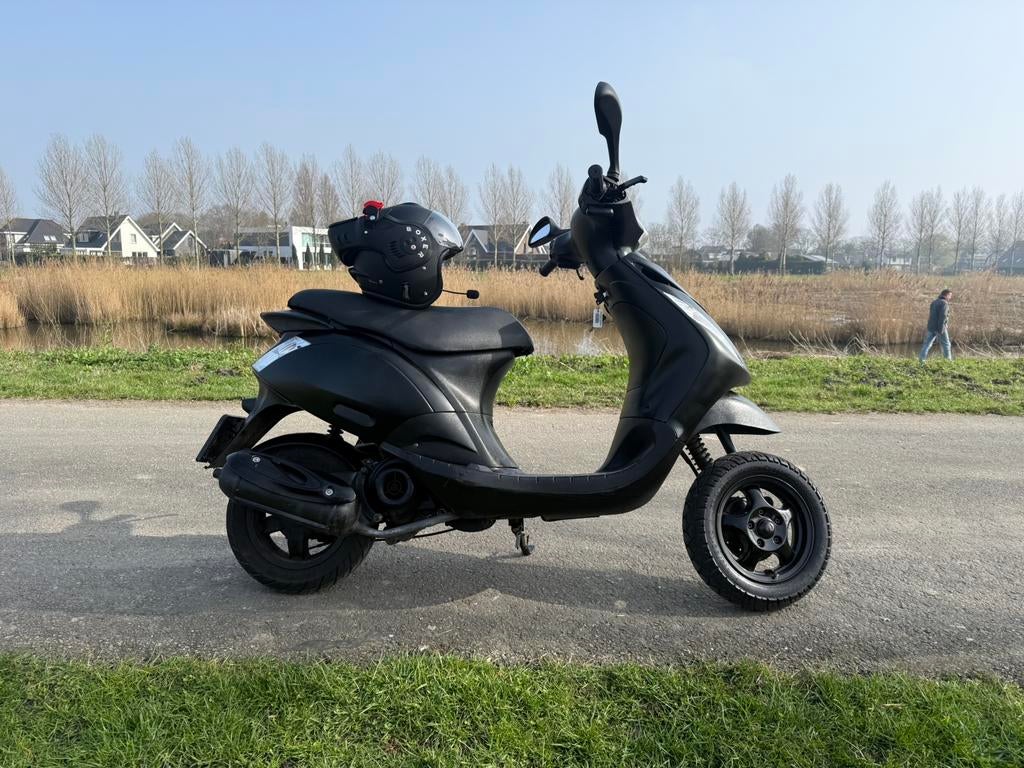 Zip 80cc 4t, Ophalen, Zo goed als nieuw, Benzine, Piaggio