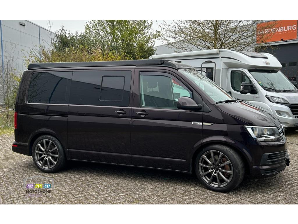 Volkswagen Caravelle 4 wielaandrijving, Caravans en Kamperen, Campers, Automaat, Buscamper of Camperbus, Koelkast, Volkswagen