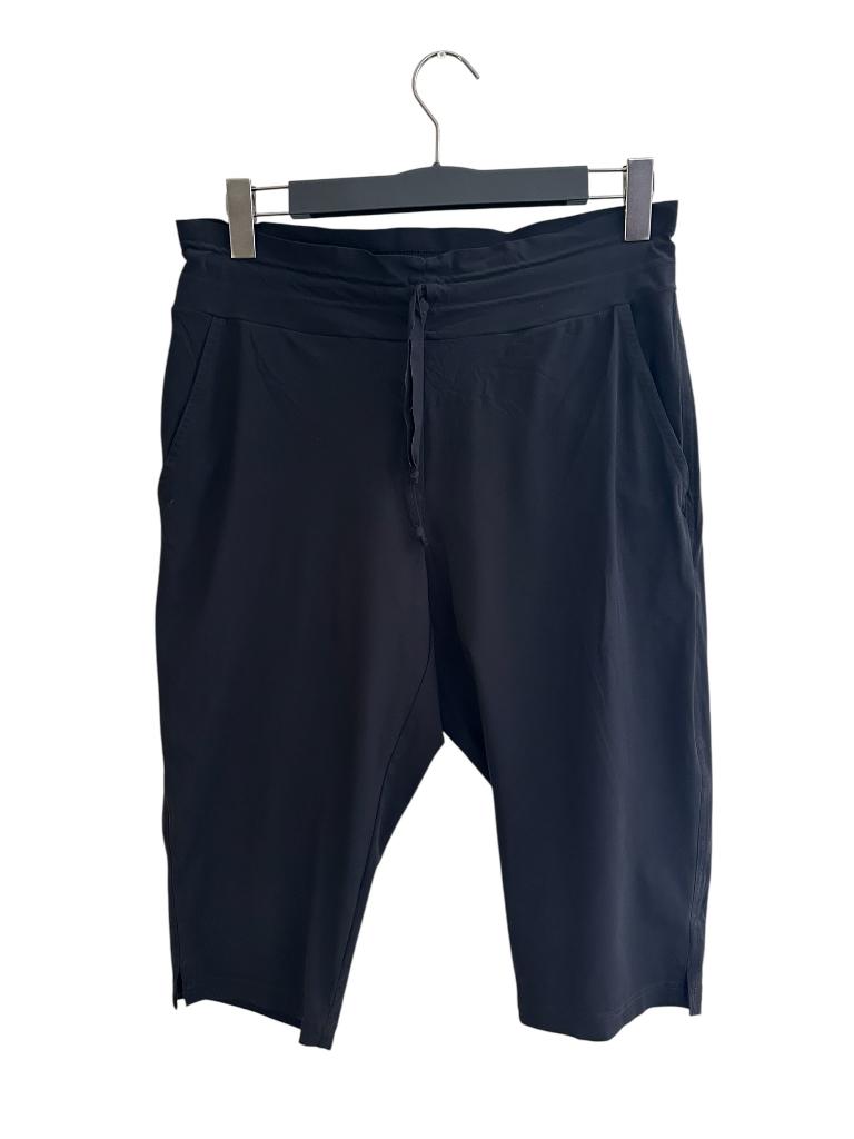 Studio Anneloes korte broek L, Kleding | Dames, Kort, Zwart, Ophalen of Verzenden, Zo goed als nieuw