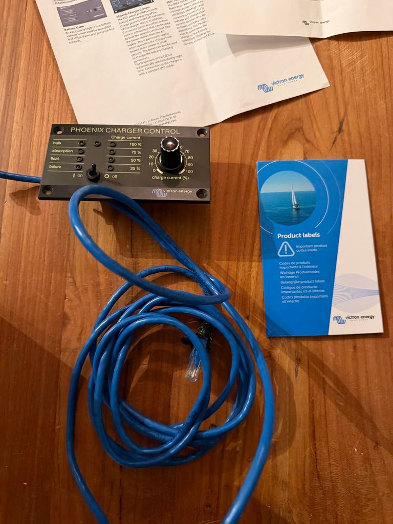 Victron Phoenix Charger Control met kabel, Watersport en Boten, Ophalen of Verzenden, Gebruikt, Motor en Techniek, Zeilboot of Motorboot