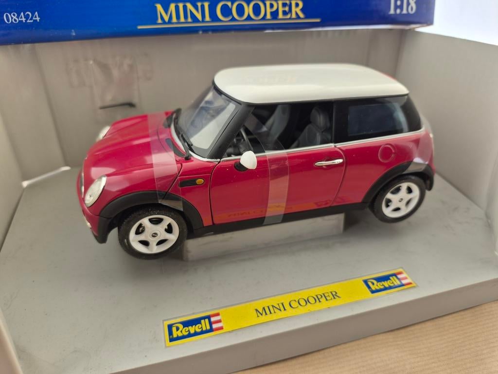 Revell 1/18 08424 Mini Cooper - Rood / Wit, Ophalen of Verzenden, Nieuw, Revell