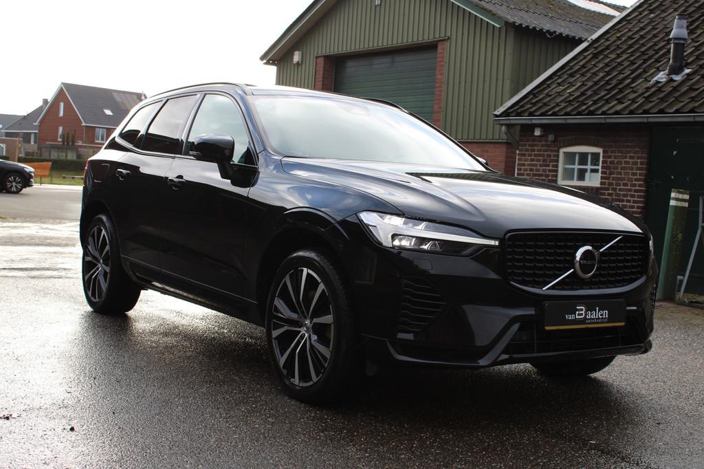 Volvo XC60 2.0 T6 PHEV AWD SOh 95,3% Core Bright R-DESIGN PA, Automaat, Gebruikt, 4 cilinders, 1969 cc