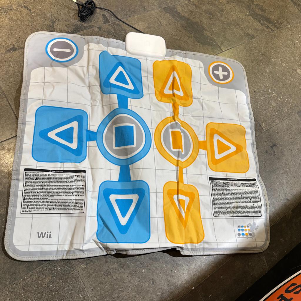 Wii Family Trainer Mat - Garantie, Flex Ltd., Zo goed als nieuw, https://flex.com/contact-us, Nobelstraat 10, 5807 GA Oostrum