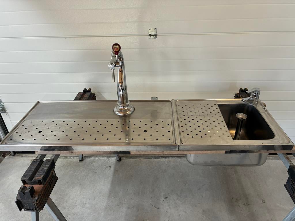 Lekblad tapblad biertap thuistap barblad mancave bar bier, Ophalen