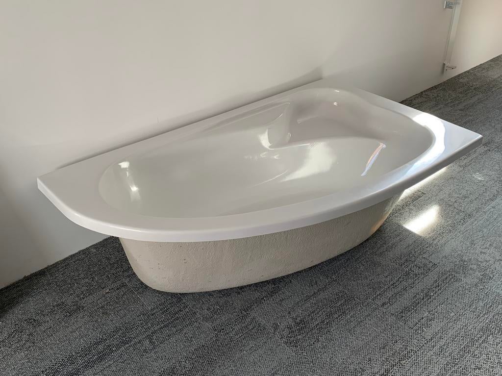 Hoekbad Plieger cyprus, Ophalen, Nieuw