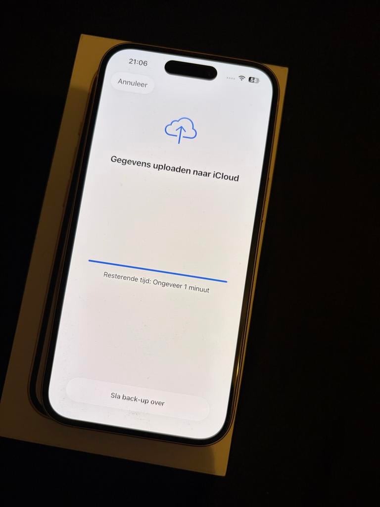 iPhone 15 Roze - Zo goed als nieuw, Ophalen, IPhone 15, Zo goed als nieuw, Zonder abonnement